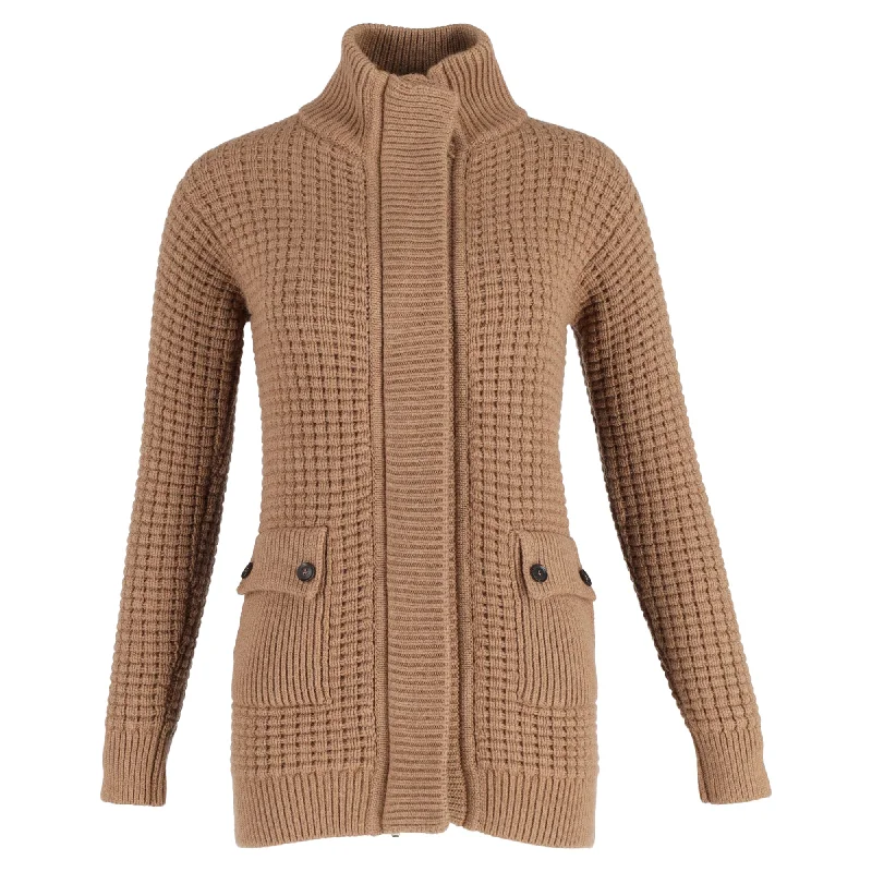 women's coats for winter sports enthusiastsGucci Knitted Hidden Buttons Cardigan with Pockets in Brown Wool