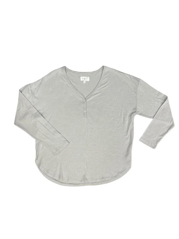 women's tops for those who love bold and vibrant colorsTop Long Sleeve By Lou And Grey In Grey, Size: L