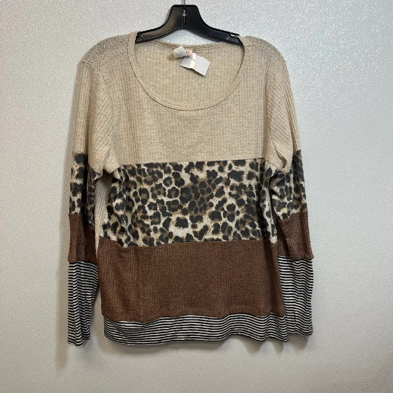 women's tops for those who want to create stylish and put-together outfits without spending a fortuneTop Long Sleeve By Bibi In Animal Print, Size: L