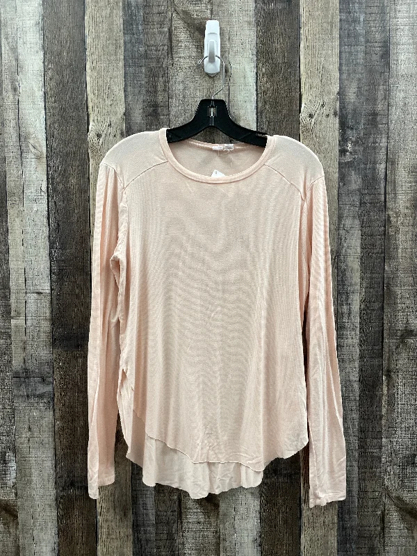 women's tops for those who love to experiment with fashionTop Long Sleeve By Melrose And Market In Peach, Size: M