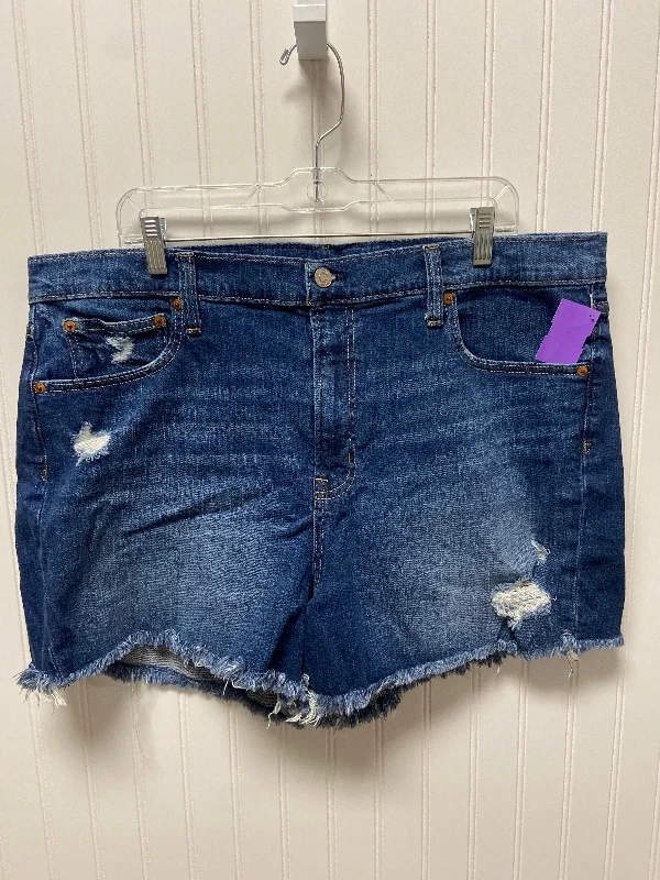 women's retro shortsBlue Denim Shorts Gap, Size 20