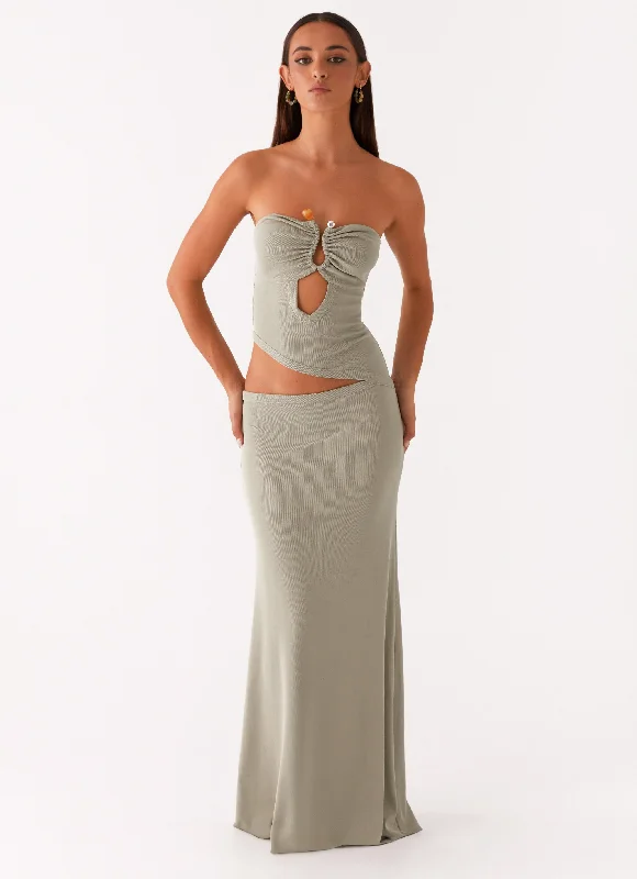 Sheath DressWild Roses Maxi Dress - Sage