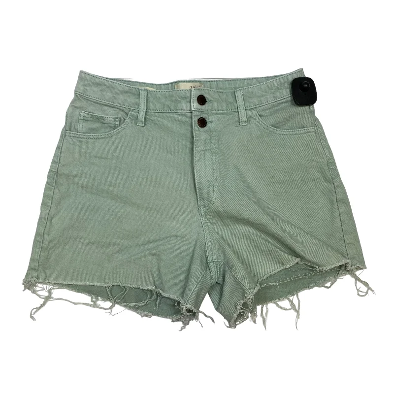 women's striped shortsGreen Shorts Universal Thread, Size 8