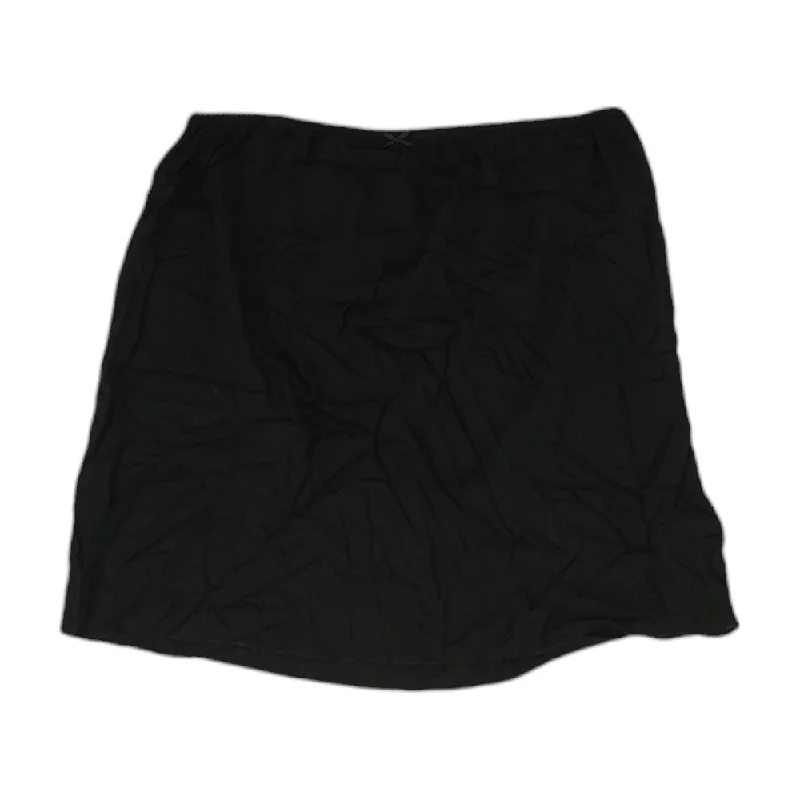 women's mini skirtsBlack Solid Mini Skirt