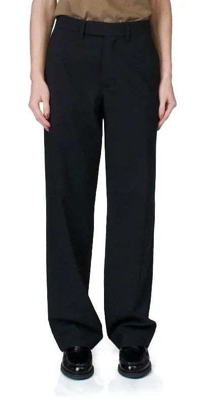 women's solid-color pantsClassic Trouser In Black