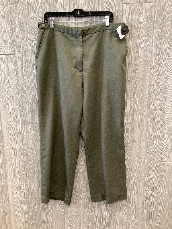 women's capri pantsGreen Pants Dress West Bound, Size 16