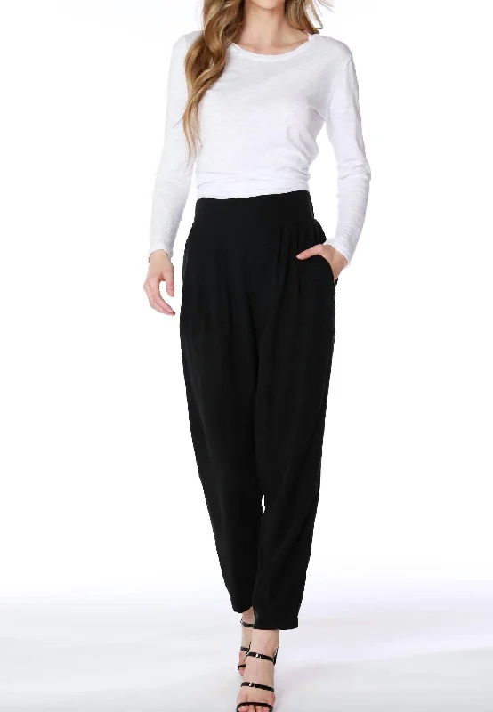 women's capri pantsPleated Taper Pants In Black