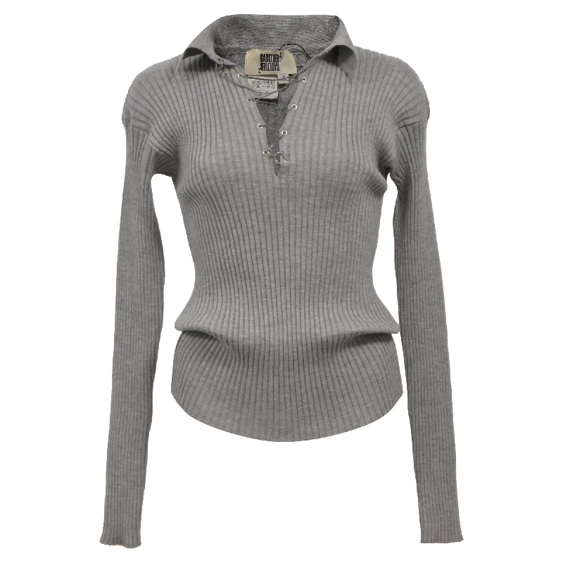 Elegant SweatersJean Paul Gaultier Ribbed Knit V-Neck With Tie Sweater in Grey Wool