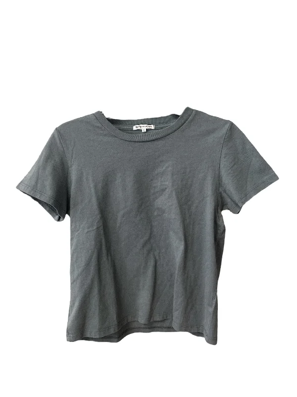 women's tops for those who want to stay on top of the latest fashion trends and wear pieces that are both stylish and on-trendTop Short Sleeve Basic By Reformation In Grey, Size: S