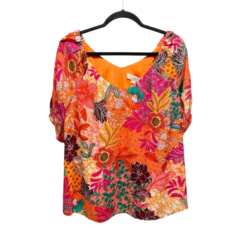 women's tops for those who want to show off their figure in a flattering wayTop Short Sleeve By Loft In Floral Print, Size: S