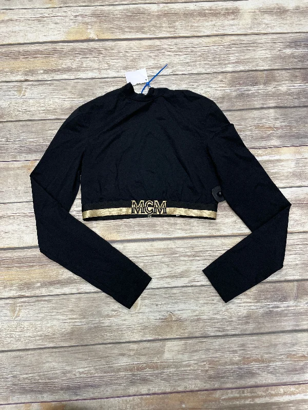 women's tops for those who want to wear pieces that are both comfortable and stylishTop Short Sleeve Luxury Designer By Mcm In Black, Size: M